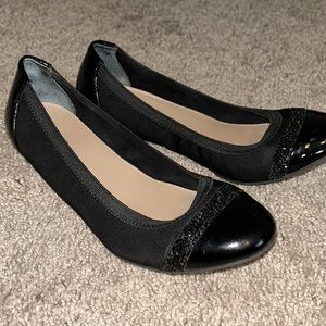 Gently worn dressy, black,Alfani flats